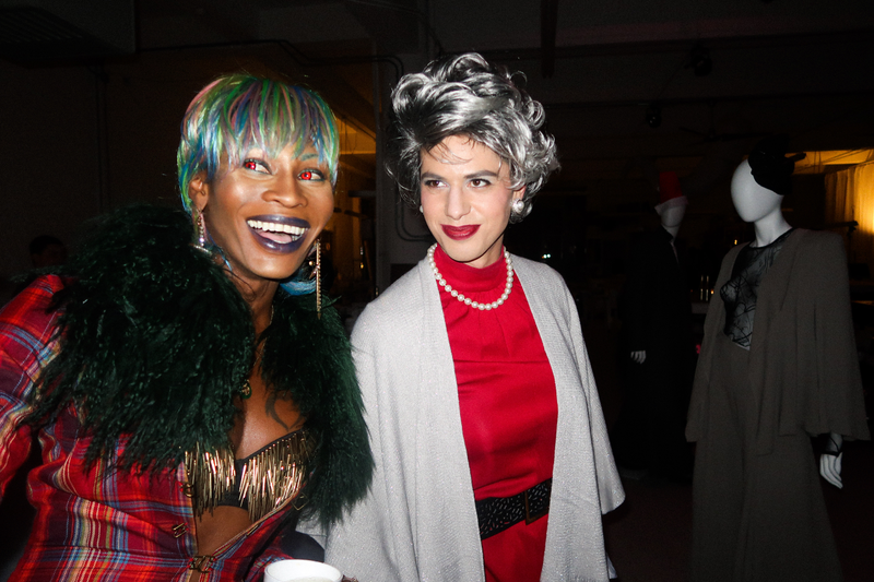 Illustration for article titled BRANDY ALLWORTHY AND EMMANUELLE LABOR HOST : AN ASHER LEVINE HOLIDAY PARTY